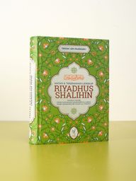 Kitab Riyadhus Shalihin Karya Imam An-Nawawi